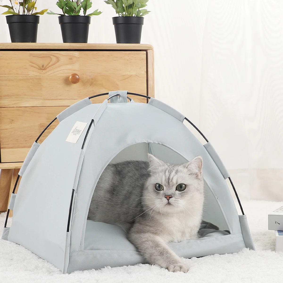 Cozy Cat Tent Bed – Warm Clamshell House for Kittens & Cats