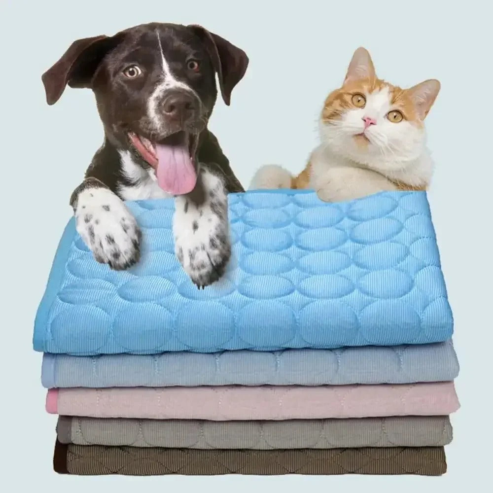 Self-Cooling Pet Mat for Dogs & Cats – XL Size for Big Breeds 🧊 Washable, Durable, Outdoor-Friendly