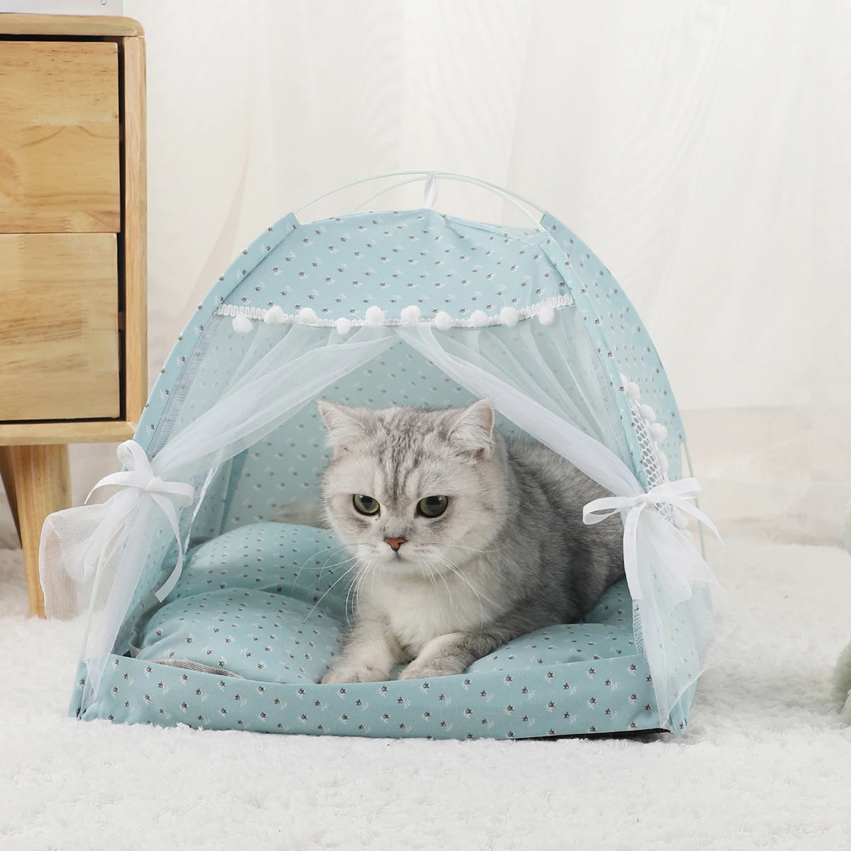 Cozy Cat Tent Bed – Warm Clamshell House for Kittens & Cats