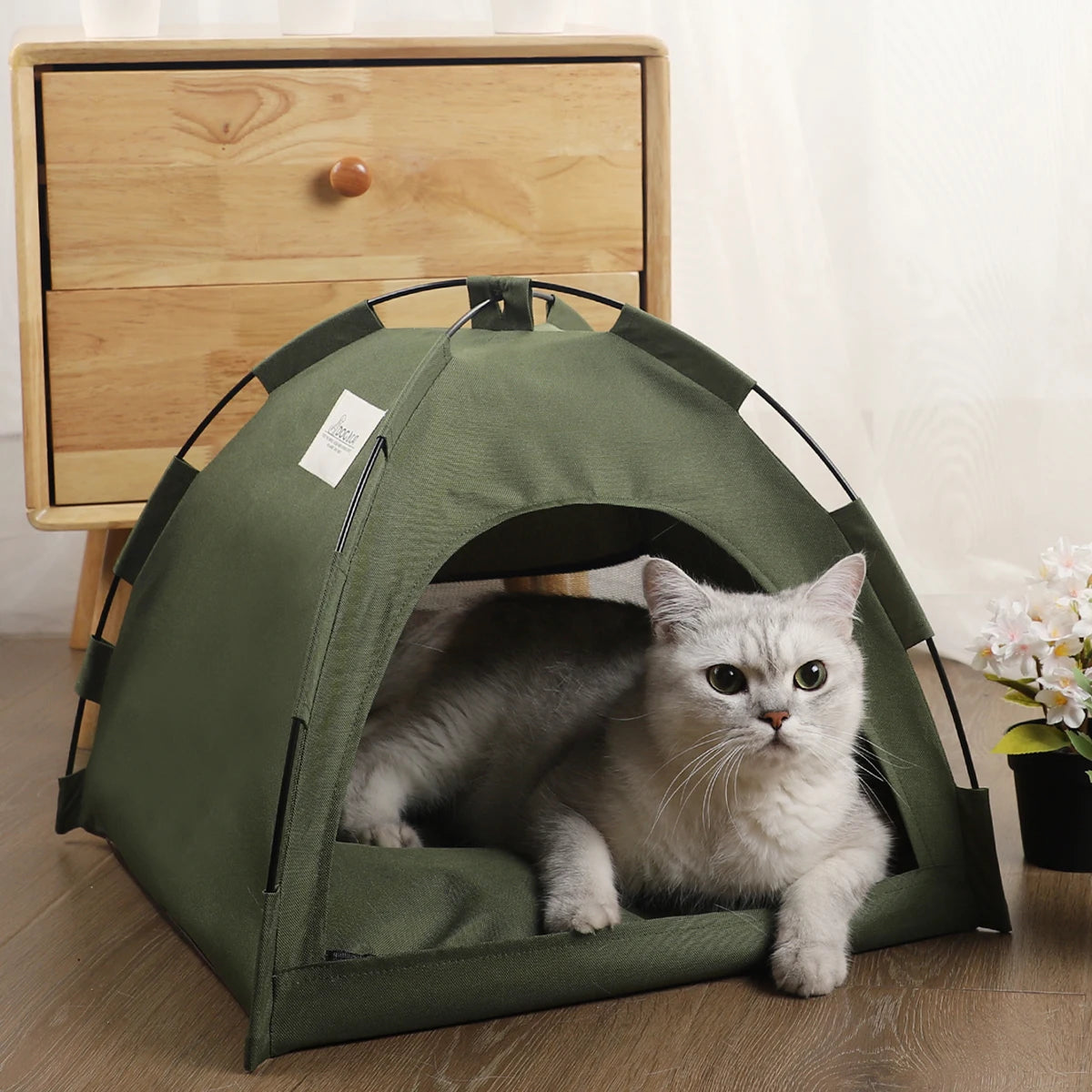 Cozy Cat Tent Bed – Warm Clamshell House for Kittens & Cats